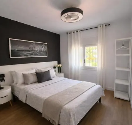 Evian Cala *